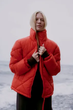 Byoung Bybomina Puffer Coat Aurora Red