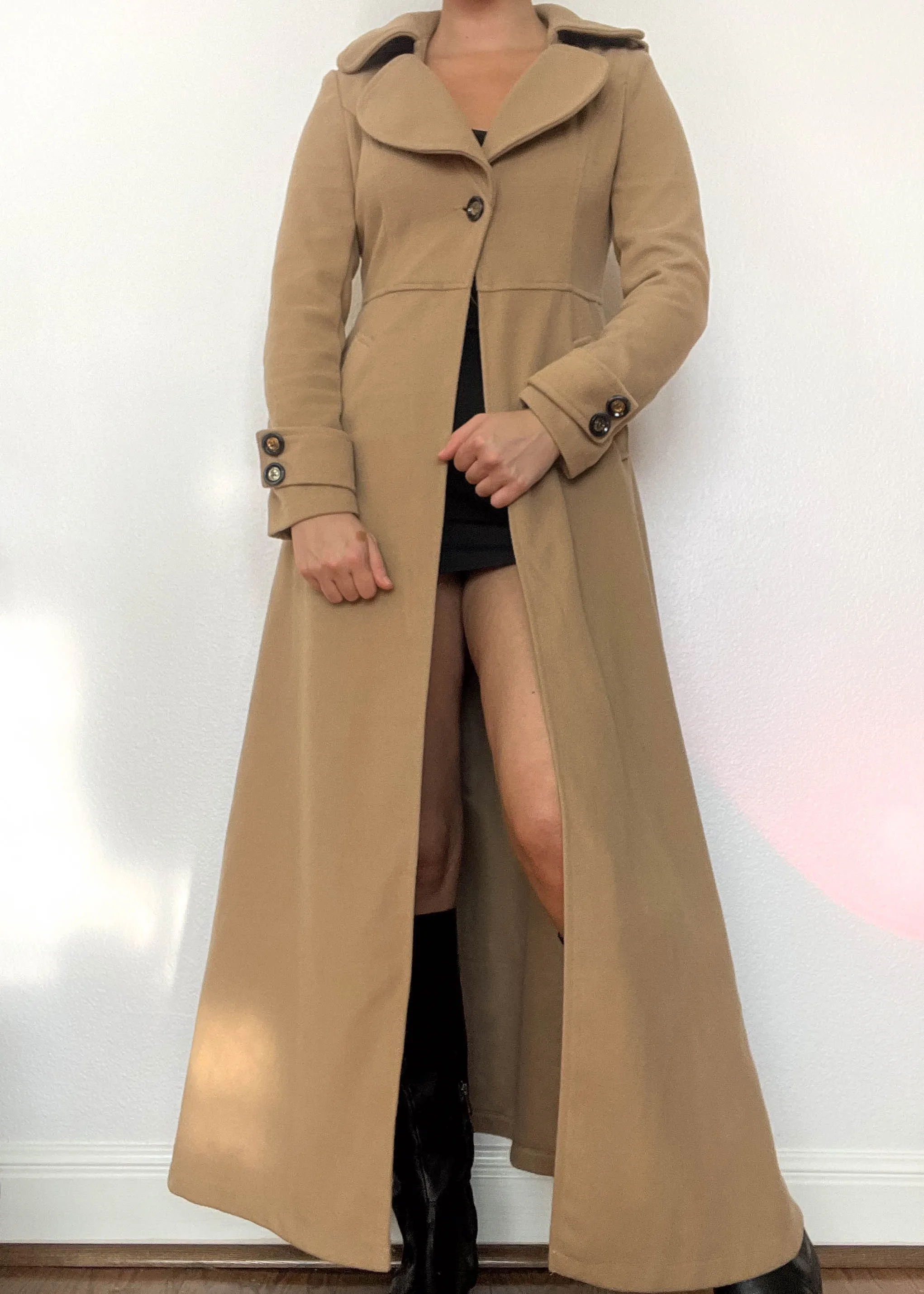 90's Classy Tan Trench (M)