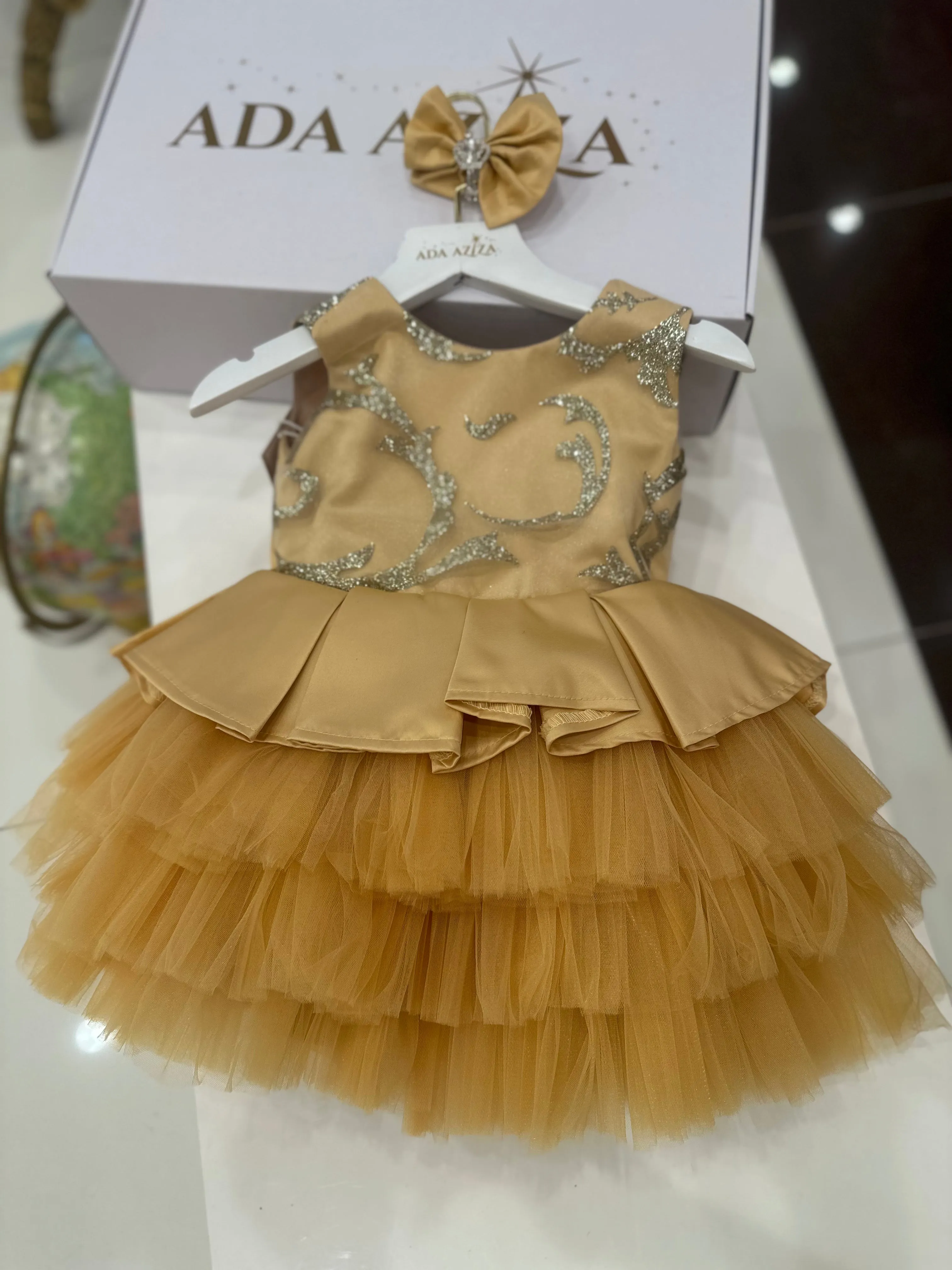 Amanda Dress Gold