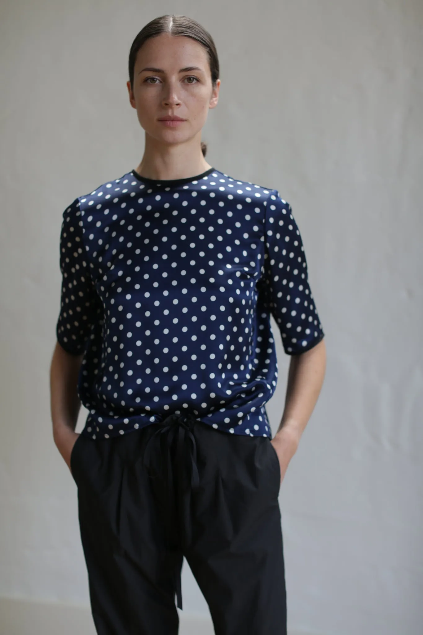 Crewneck Tee | Navy Polkadot