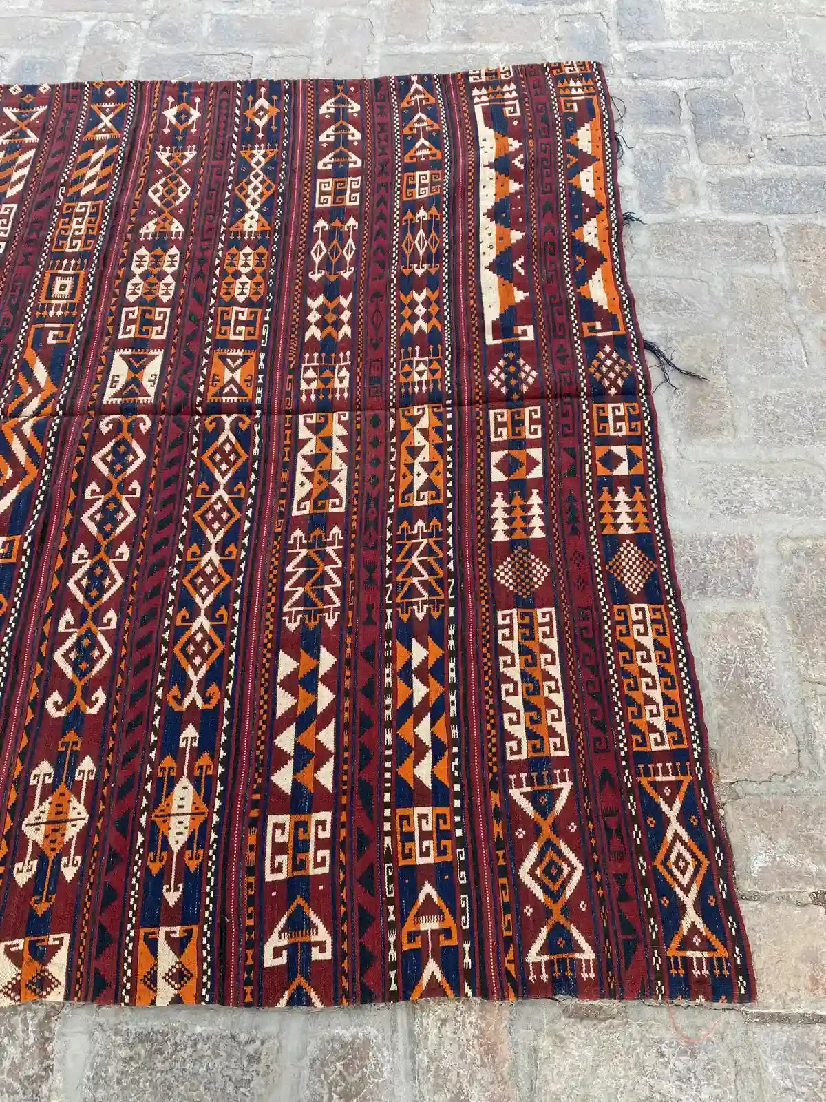 Handwoven Gajari Shawl Kilim - 5.10 x 9.10