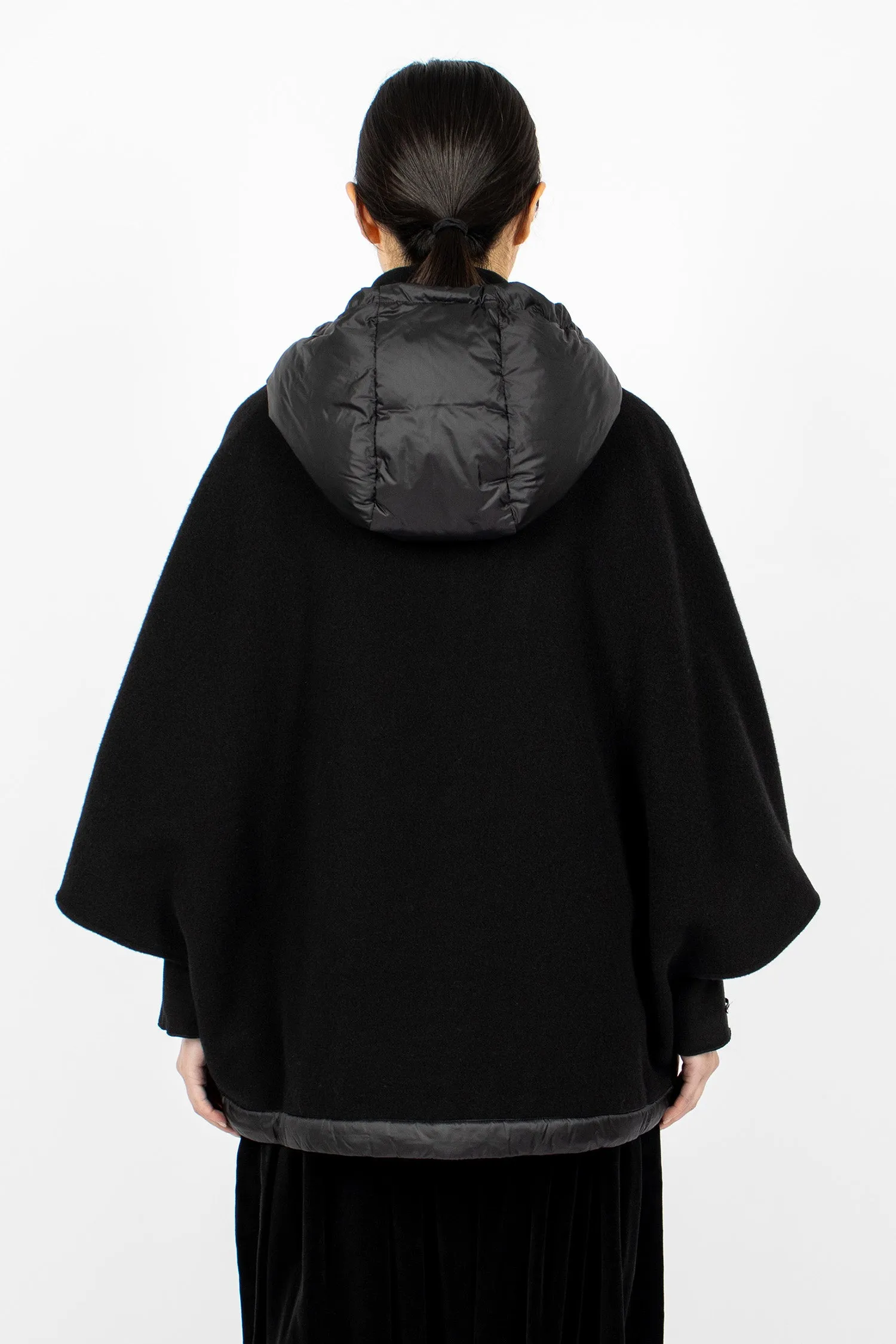 Hooded Wool Cape Black