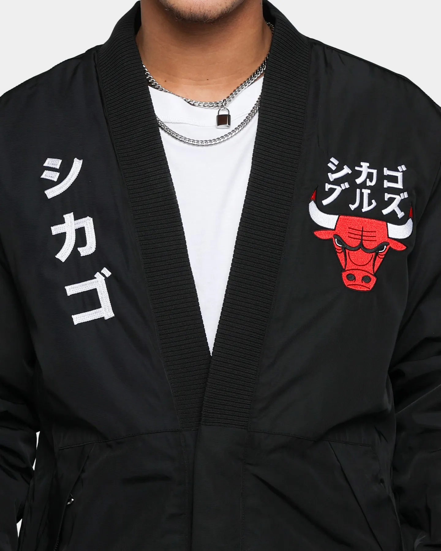 Hyperfly X NBA Chicago Bulls Katakana Kimono Black