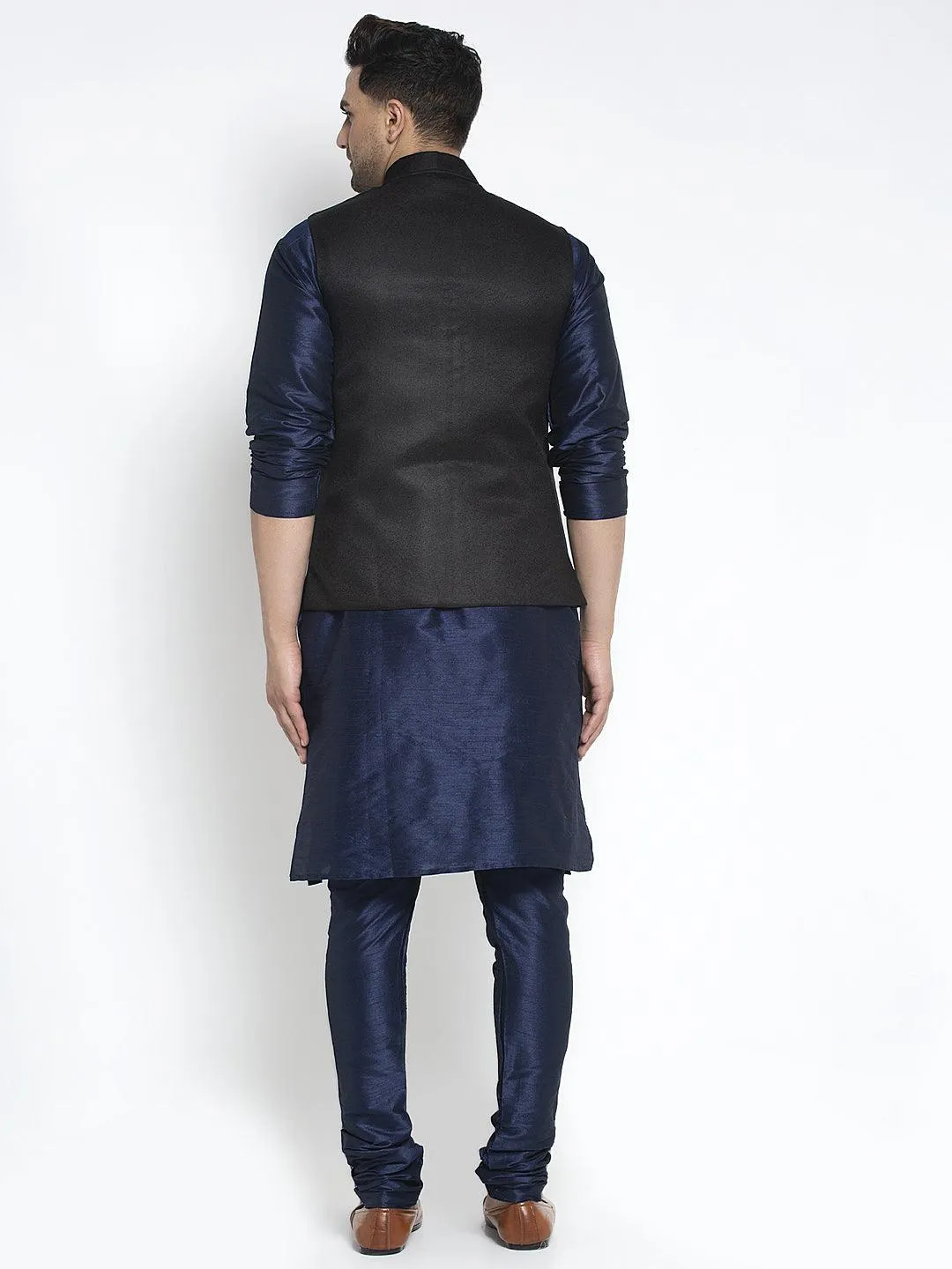 Men's Silk Blend Navy Blue Kurta With Pyjama & Black Nehru Jacket - Benstoke