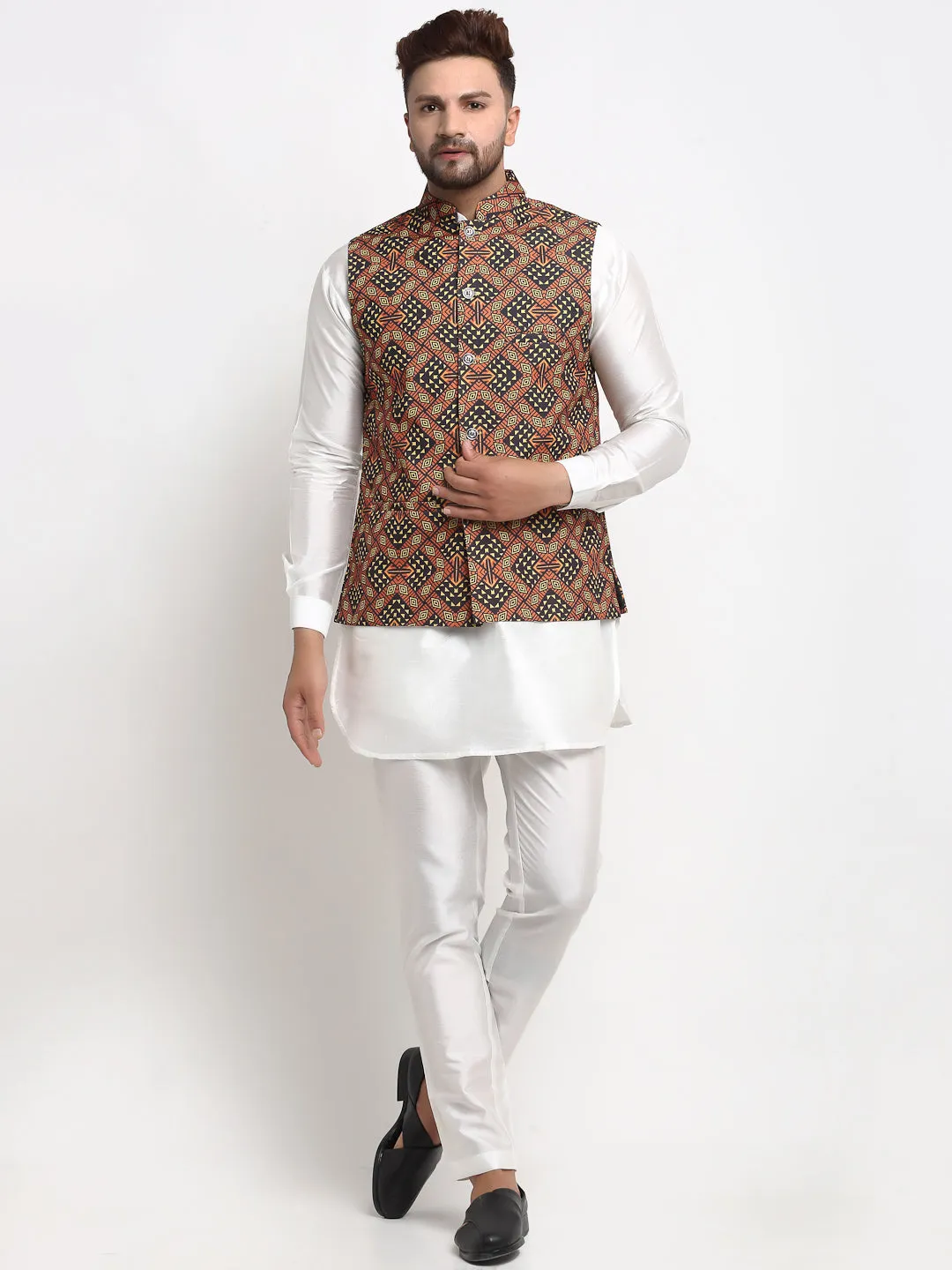 Men's Silk Blend White Kurta With Pyjama & Brown Printed Nehru Jacket - Benstoke