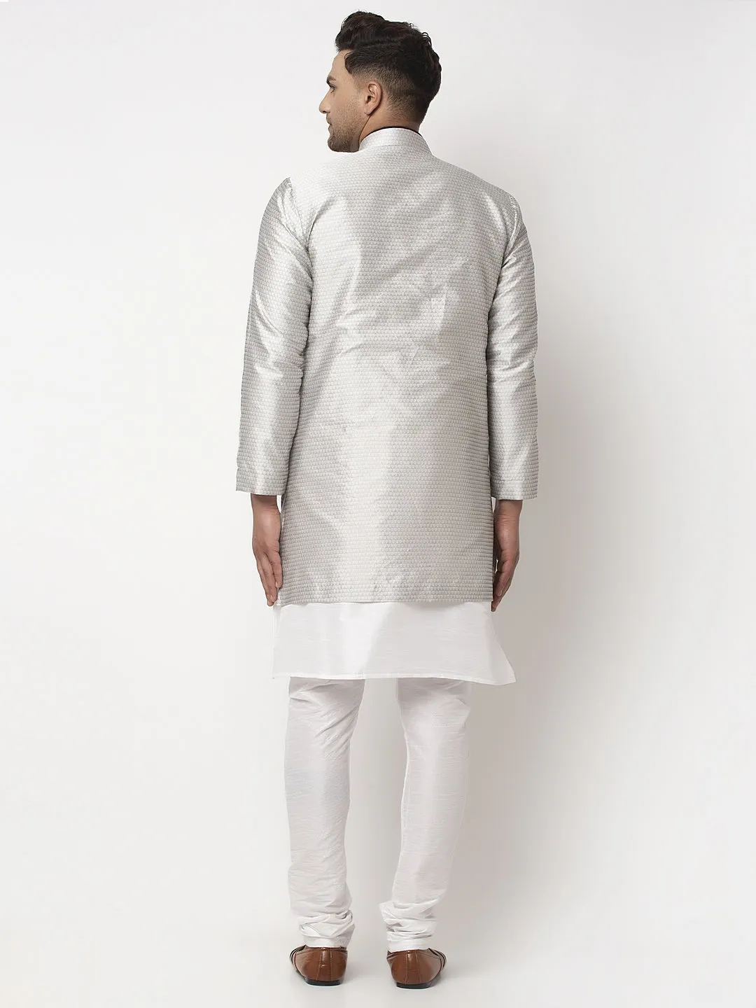 Men's White Kurta With Pyjama & Grey Self Design Jacket - Benstoke