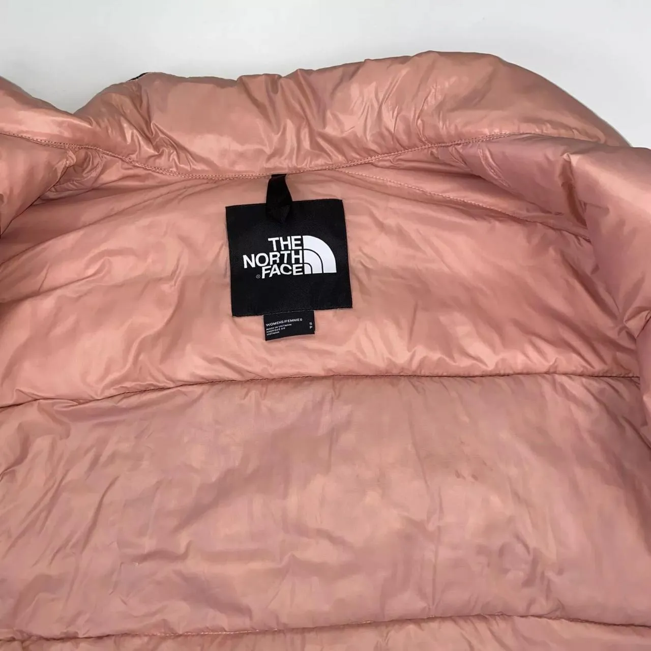 Preowned The North Face Womens 700 Down Nuptse Crop Puffer Jacket Size S Pink Black