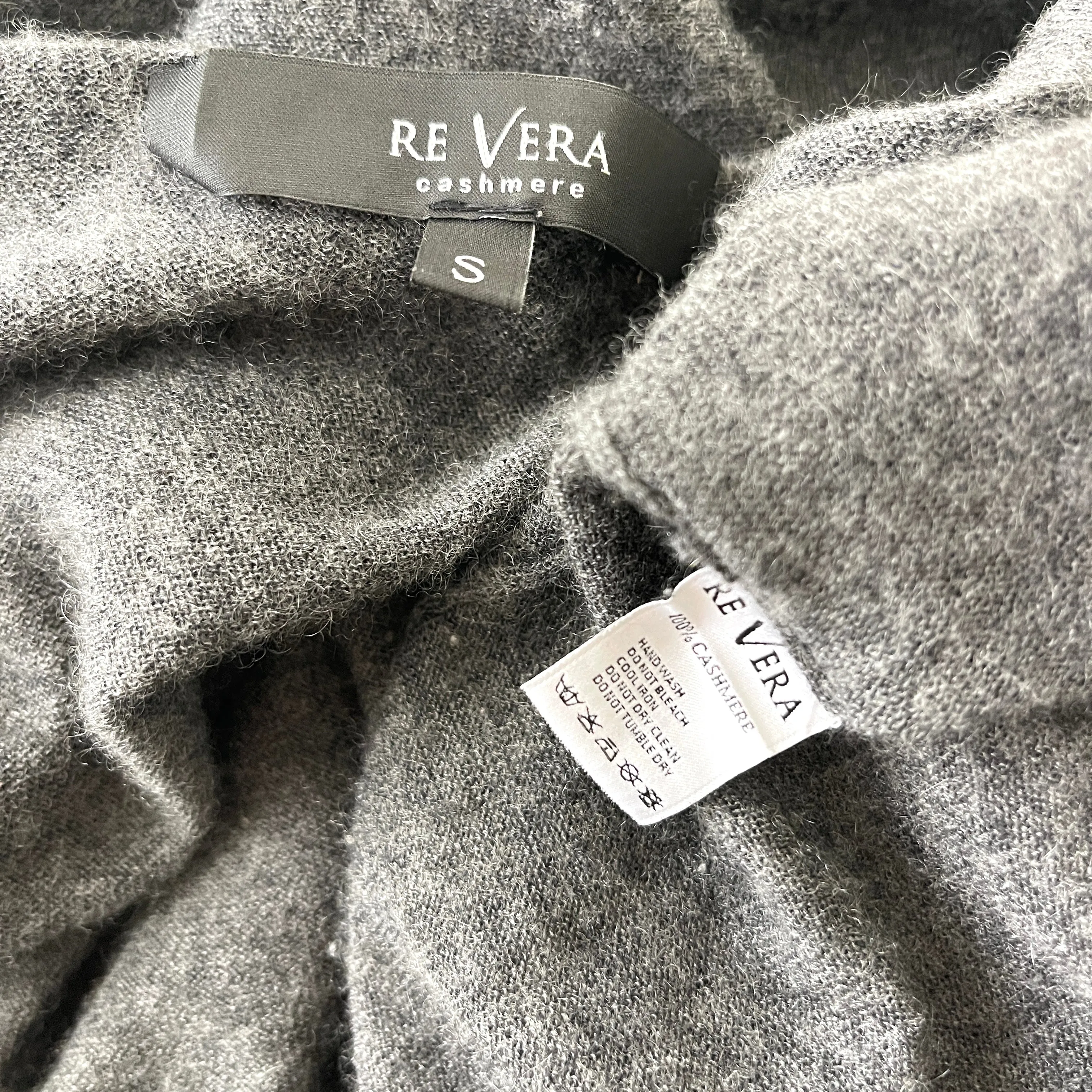 RE VERA Cashmere Cardigan