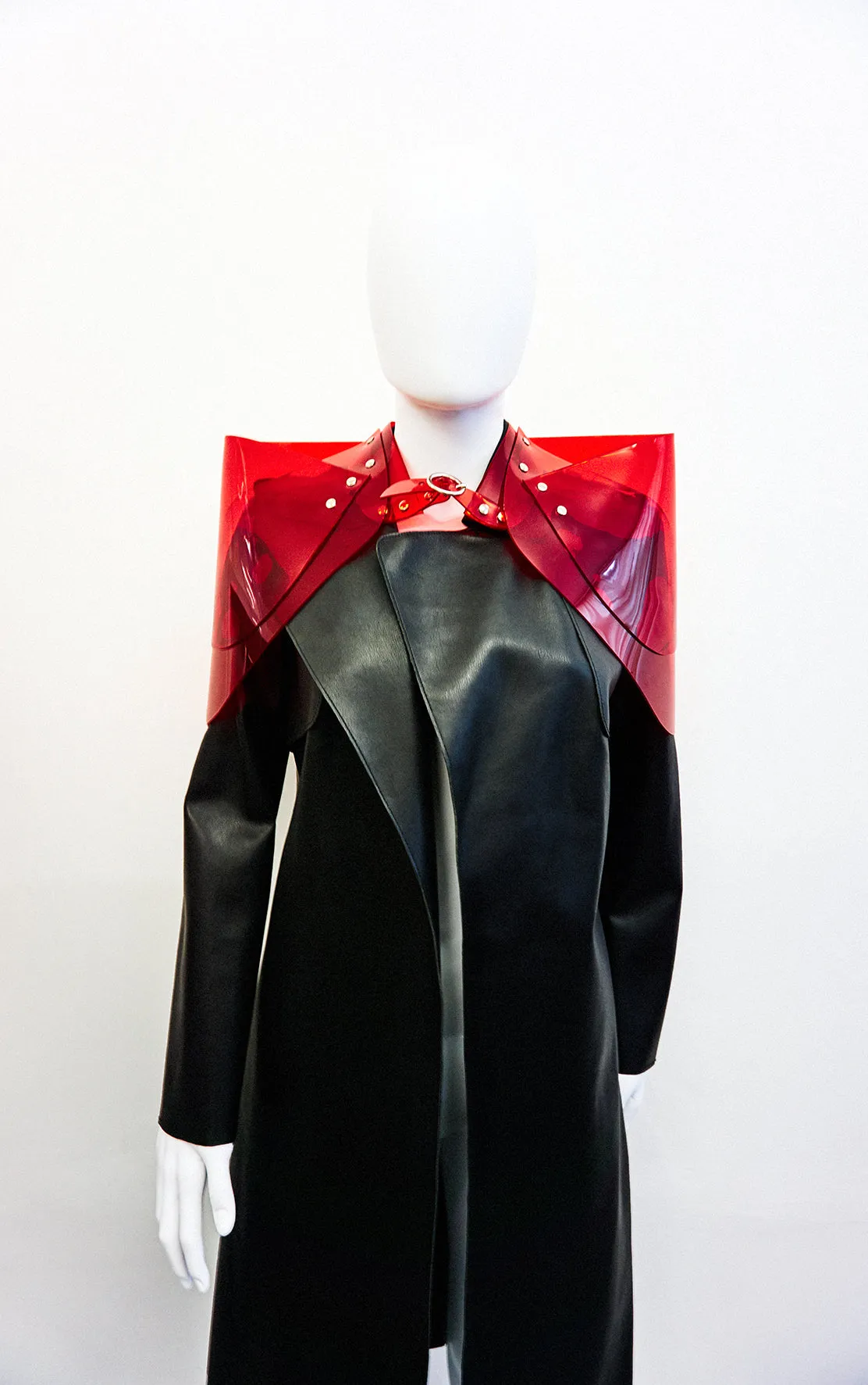 Sculpture shoulder pads jacket