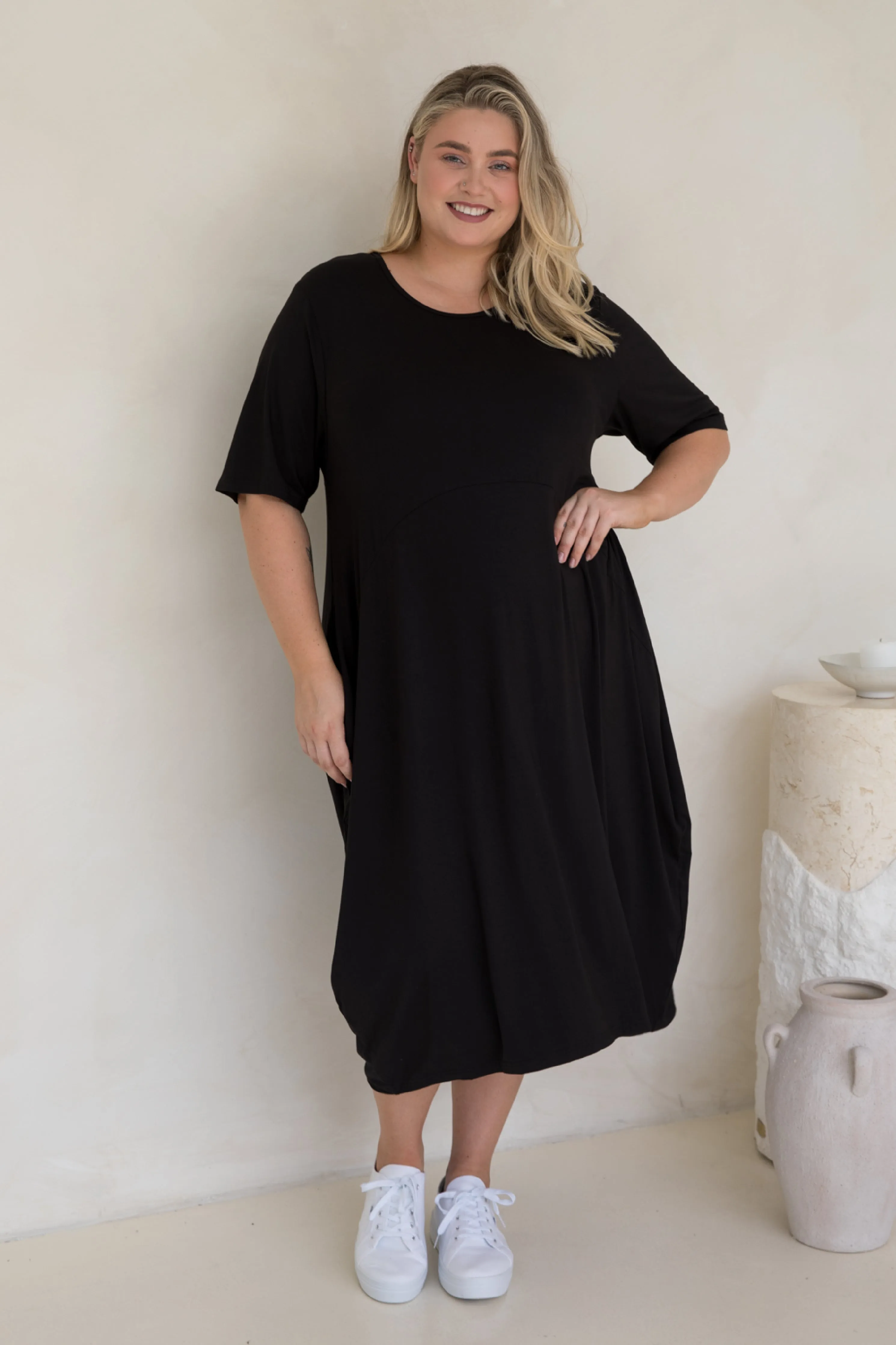 Short Sleeve Soho Dress | Black