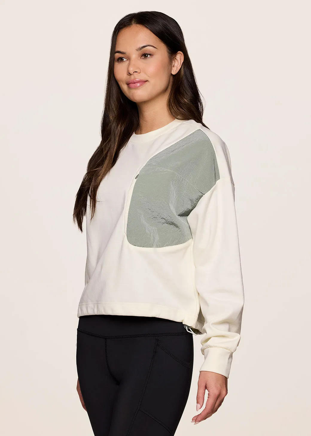 Trek It Bungee Pullover