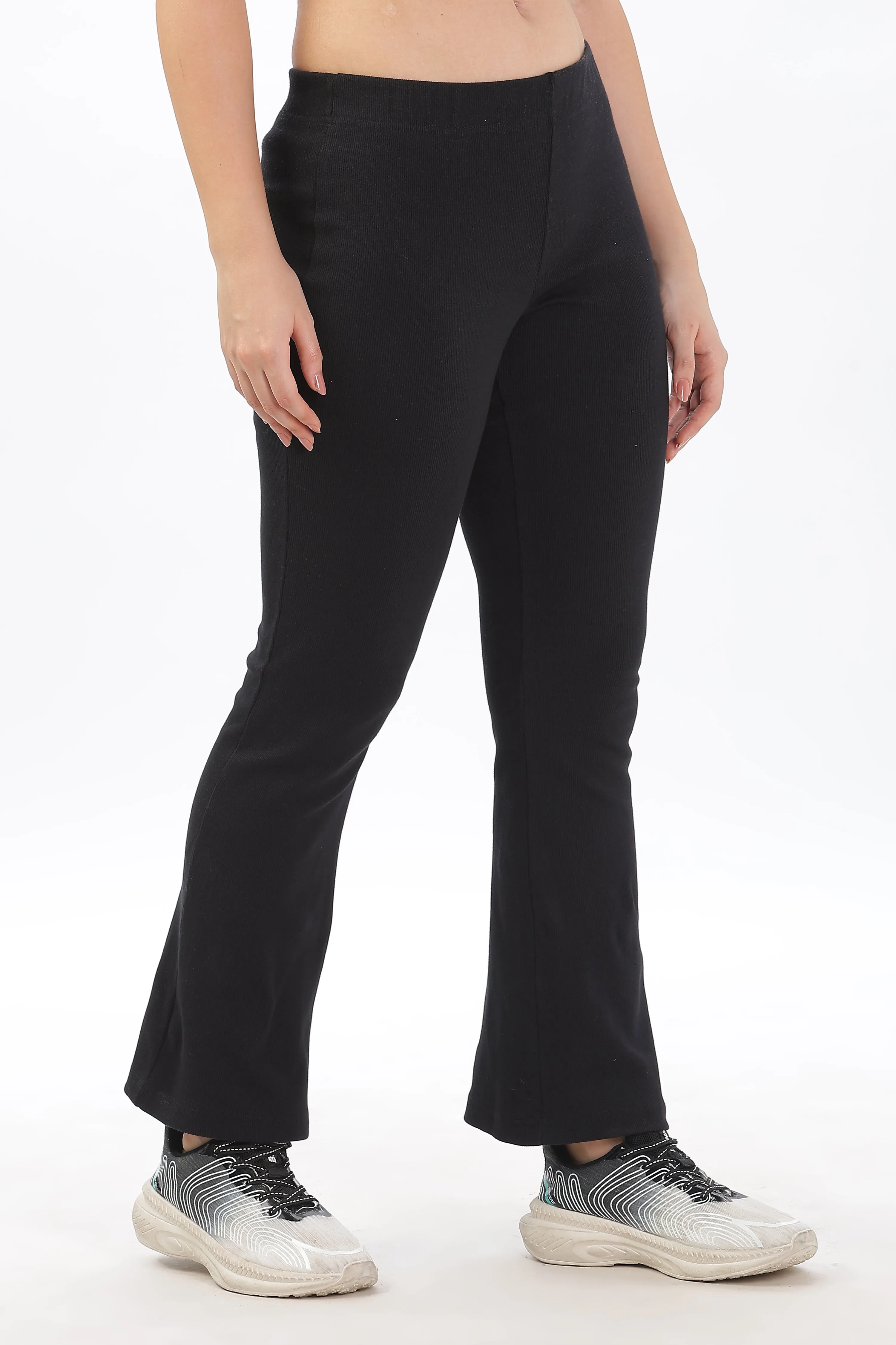 Women's Cotton Slim Flared Stretchy and Comfort Fit Pant (Black)